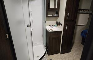 Escape –Spacious and Pet-Friendly Adventure Awaits