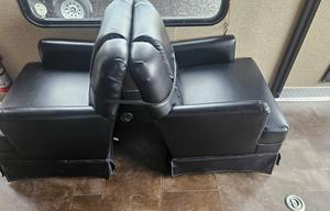 2016 Forest River RV Vengeance Super Sport 28V RV rental photo 3