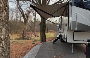 Special Labor Day Pricing!!!     5th Wheel Living