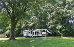 2018 Forest River Sierra 379FLOK - 14-min from ND