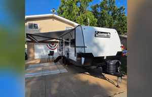 BRAND NEW 2027 Keystone Coleman Light 22BX