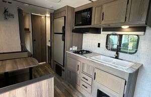 2022 Gulf Stream RV Kingsport Ultra Lite 248BH