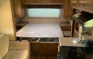 2018 Flagstaff Micro Lite 21FBRS RV rental photo 3
