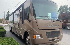 2014 Winnebago - Vista 35B