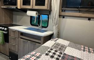 2021 Grand Design Imagine XLS 21BHE