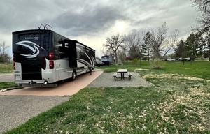 Luxury 40’ DP Coach – Stationary Delivery & Setup