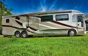 2008 American Coach American Heritage 45B