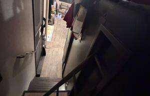 family size 2 bedroom Spacious Luxury Fifth Wheel