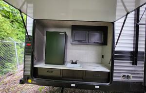 Great Family Escape with Outdoor kitchen