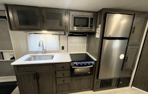 2021 Shasta 261DB