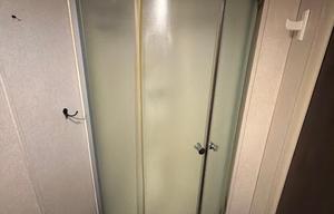 Plush & Roomy 26' RV FOR TWO! (Can Sleep 3)