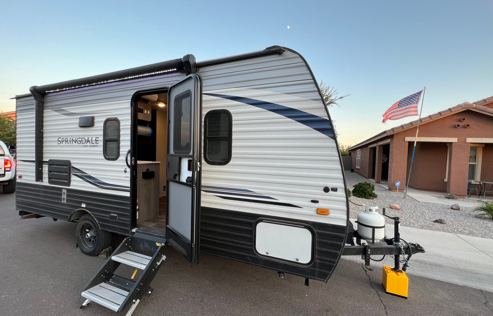 Lightweight Bunkhouse Trailer: Solar + Free Genera