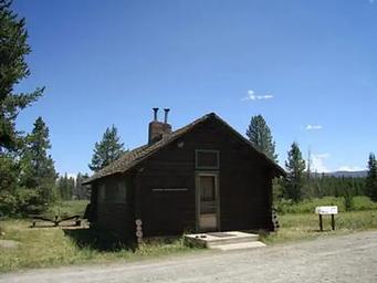 Squirrel Meadows Cabin