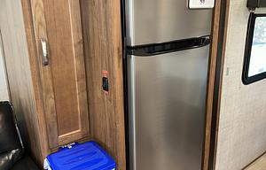 Traveler – Compact Comfort for Your Next Adventure
