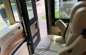 2019 Tiffin Motorhomes Phaeton 40 IH