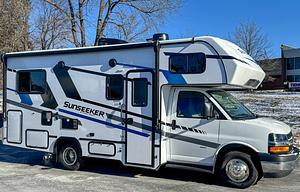 S12 Luxury Small RV - No Slides