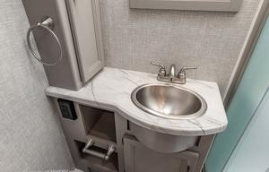2022 Thor Motor Coach Hurricane 31C
