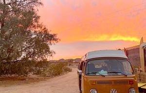 "RELL SUNN" Classic Volkswagen Pop Top Camper Van
