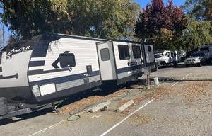 Crossroads large bunk model trailer