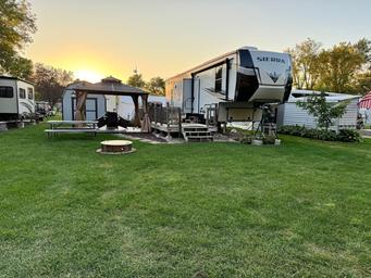Hucklberry Acres Campground