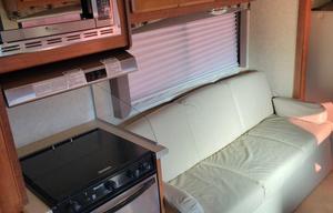 2006 Forest River RV Forester 2861DS Ford RV rental photo 7