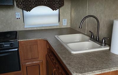 2010 Coachmen RV Catalina 28BHS