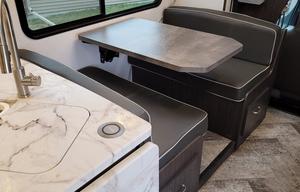 2020 Forest River RV Sunseeker 3270S Ford