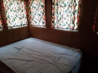 GR1, Loop: SANDSTONE CABIN