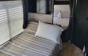 Lucy the Grey Wolf w/bunkhouse family Camper