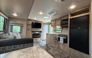 "Coolidge" 2022 Coachman RV Catalina Legacy