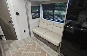 2024 Transcend Xplor 26BHX Luxury Bunkhouse