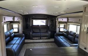 2021 Jayco Pinnacle 38FLGS