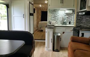 Coachmen – Family Friendly, newly remodeled!