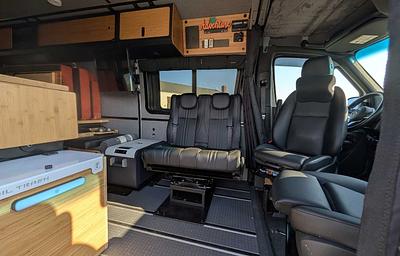 Easy-to-Drive Custom Mercedes Sprinter 170