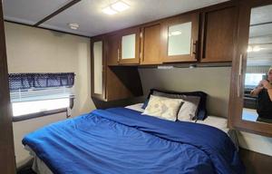 2019 Prime Time RV Avenger ATI 28REI RV rental photo 3