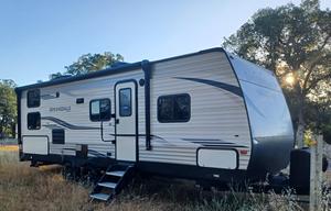 2021 Springdale Travel Trailer Rental near Redding