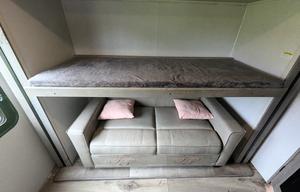 Outback | Large & Luxurious w/ Bunkhouse Sleeps 10