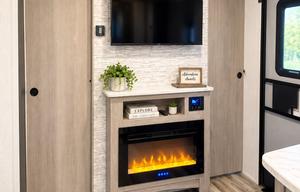 Family Bunkhouse for 9, Inverter, Solar, Tankless
