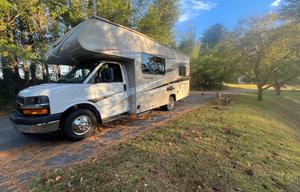 24' Versatile Voyager, Pet-Friendly, Equipped!