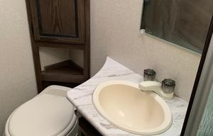 JOEY - 2019 Coachmen Freelander M-26 RS