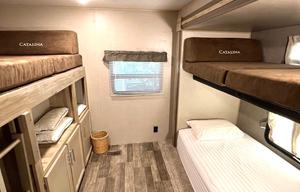2021 Coachmen Catalina Legacy Edition travel trailer 38 ft