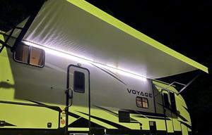 2021 Winnebago Industries Towables Voyage 3033BH RV rental photo 26