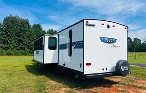 2024 Salem Cruise Lite 273QBXL RV rental photo 6