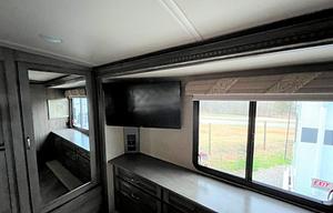 2018 Winnebago Forza 36G