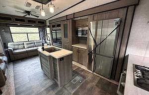Luxurious Camping in a 2022 Crossroads Cameo