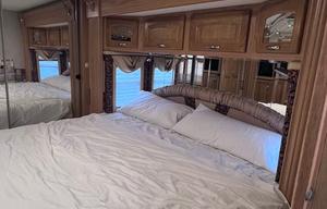 2007 Newmar Kountry Star 4002 RV rental photo 12