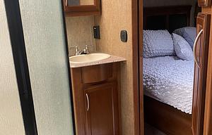 FIFTH WHEEL 37 Ft 2015 Prime Time Crusader Bunk HS