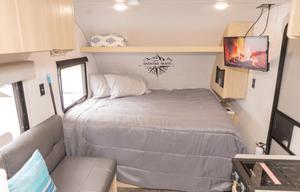 Easy SUV Tow Bunk House Sleeps 4 STOCKED! Pet