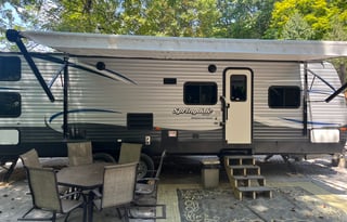 Creekside Hideaway