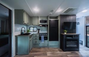 Gorgeously remodeled 2019 Aspen Trail Camper